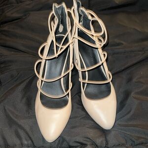 Rebecca Minkoff nude heels size 9.5 zip up ankle stretch